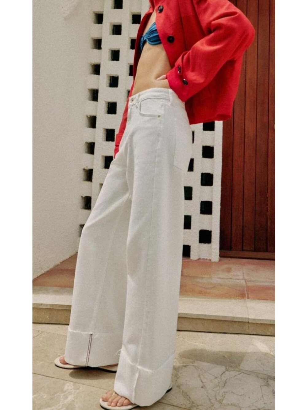 ZARA Z1975 MID-RISE BARREL JEANS WITH CUFF White Size 0